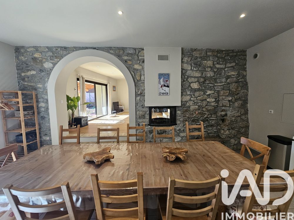 � vendre  Maison Saint-Apollinaire (05160)