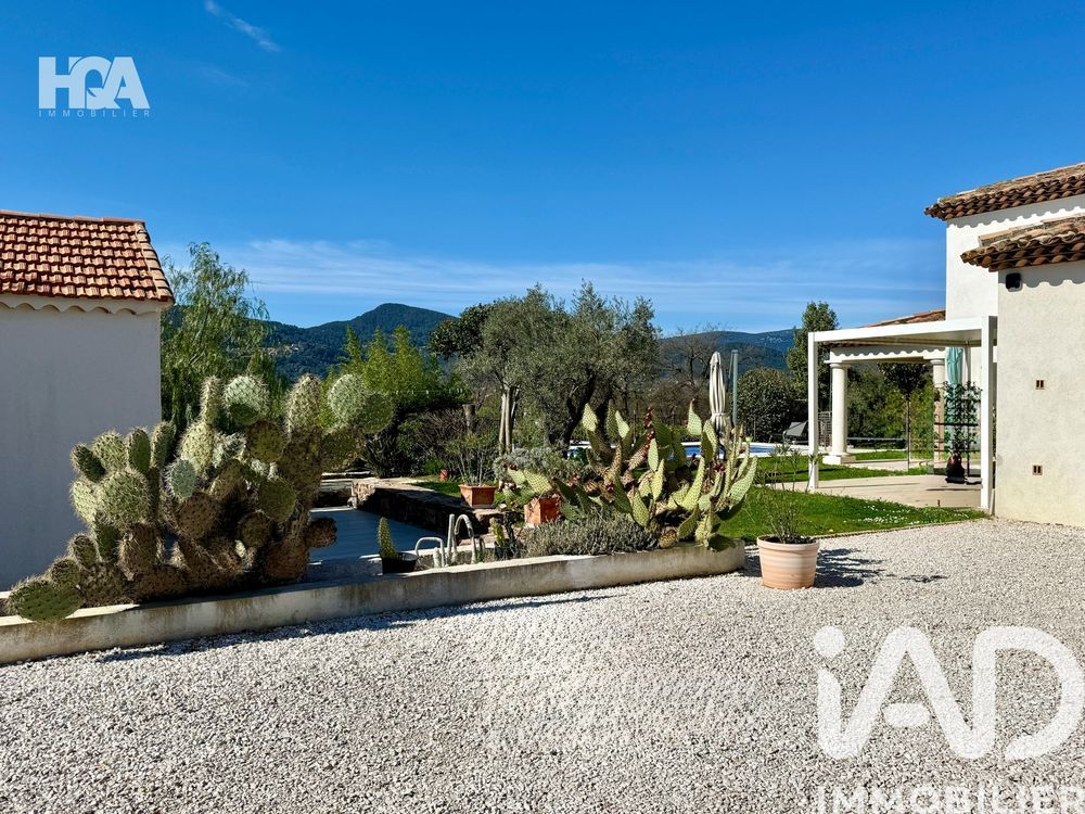 � vendre  Maison Solli�s-Pont (83210)