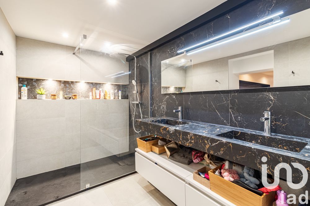 � vendre  Maison Nanterre (92000)