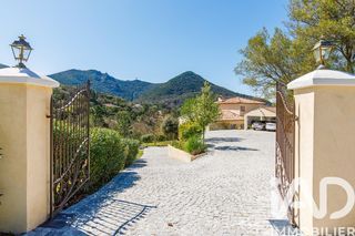  Maison � vendre 8 pi�ces 328 m�