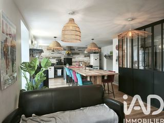  Maison � vendre 7 pi�ces 210 m�