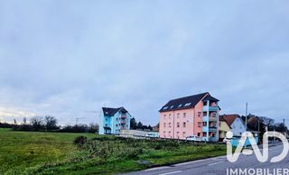  Immeuble � vendre 1240 m�