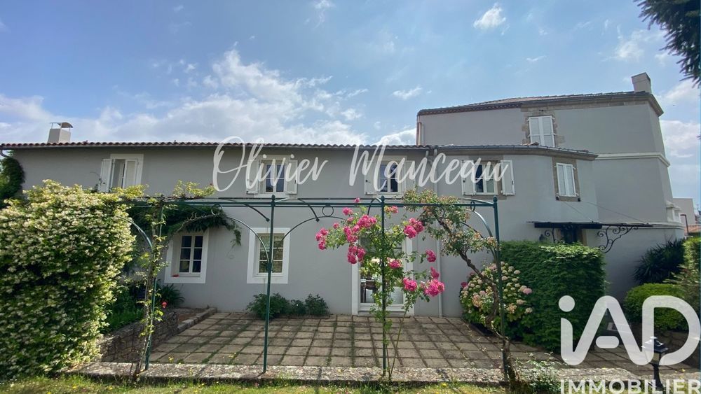 � vendre  Maison Les Herbiers (85500)