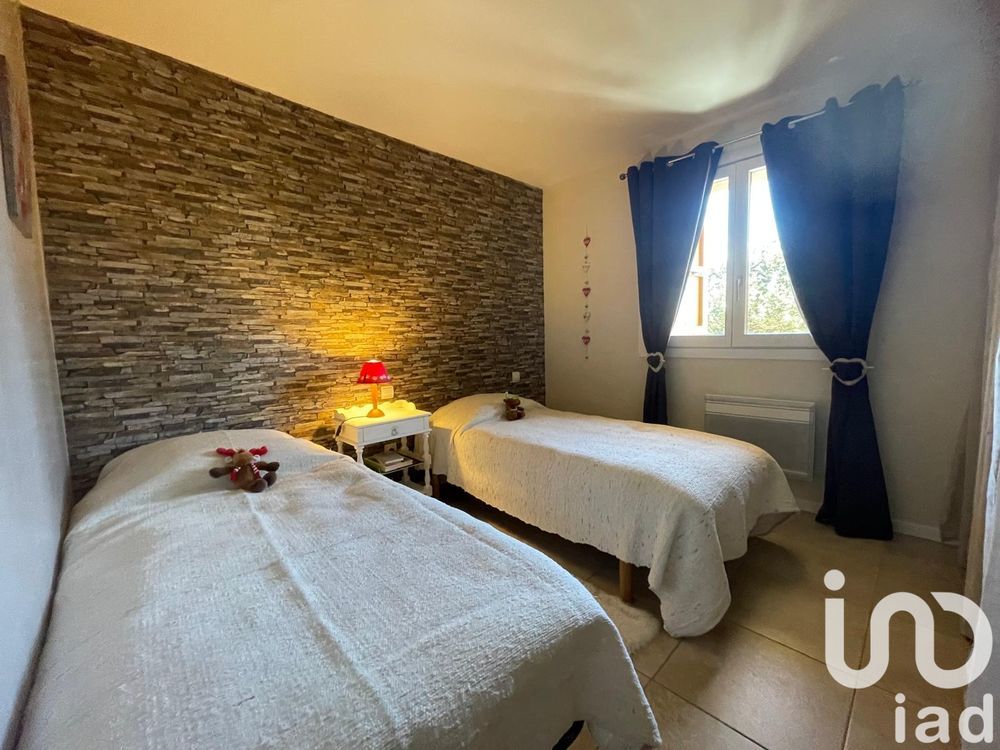 � vendre  Maison Les Angles (66210)