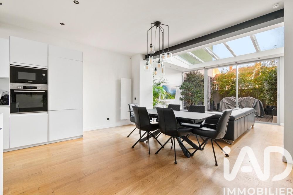 � vendre  Maison Suresnes (92150)