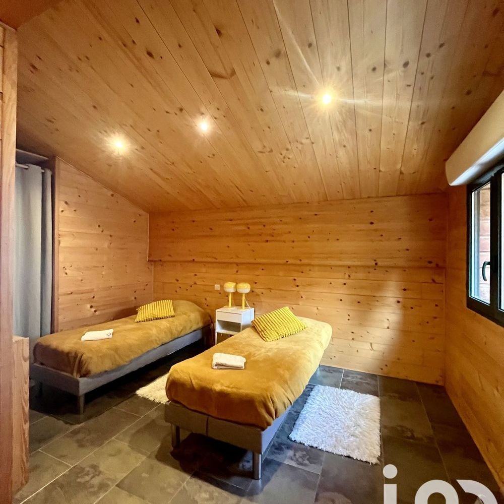 � vendre  Appartement Eyne (66800)