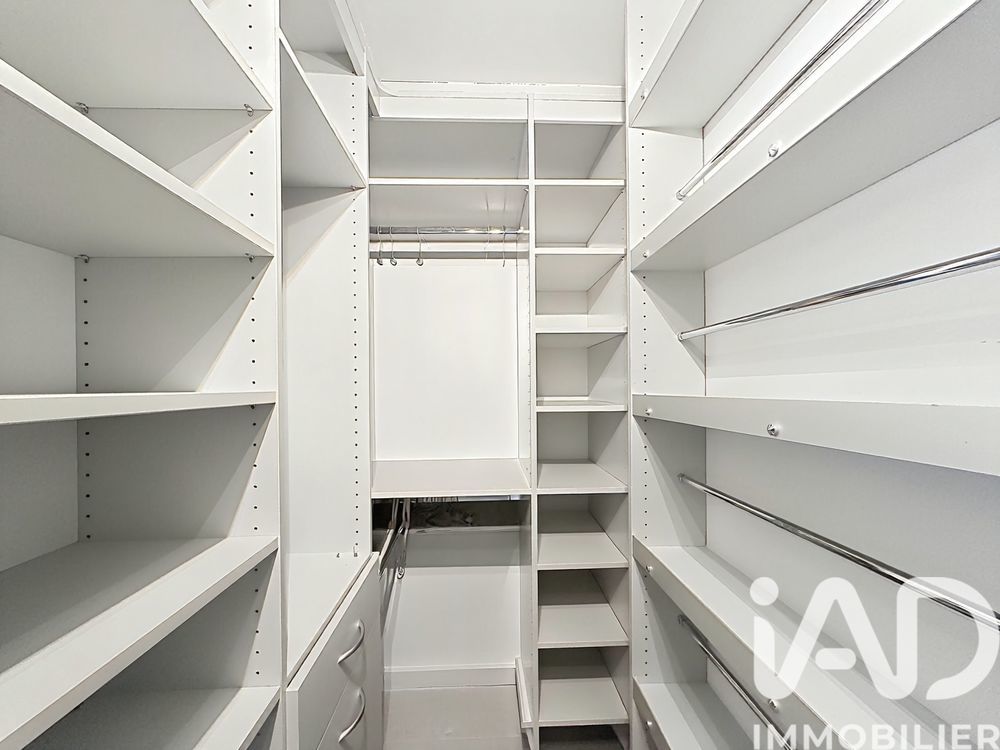 � vendre  Appartement Courbevoie (92400)