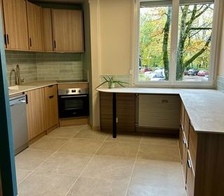  Appartement � vendre 3 pi�ces 85 m�