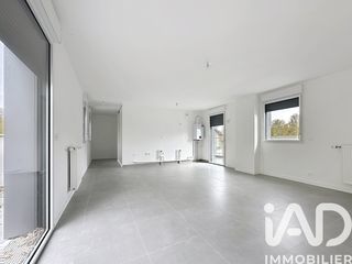  Appartement � louer 4 pi�ces 77 m�