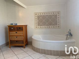  Maison � vendre 6 pi�ces 214 m�