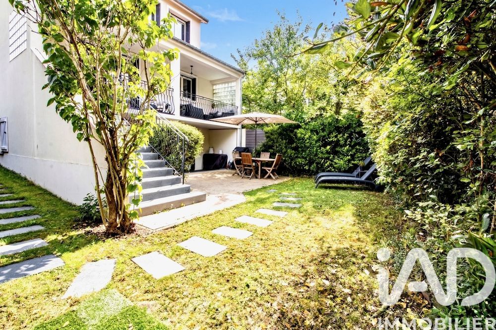 � vendre  Maison Rueil-Malmaison (92500)