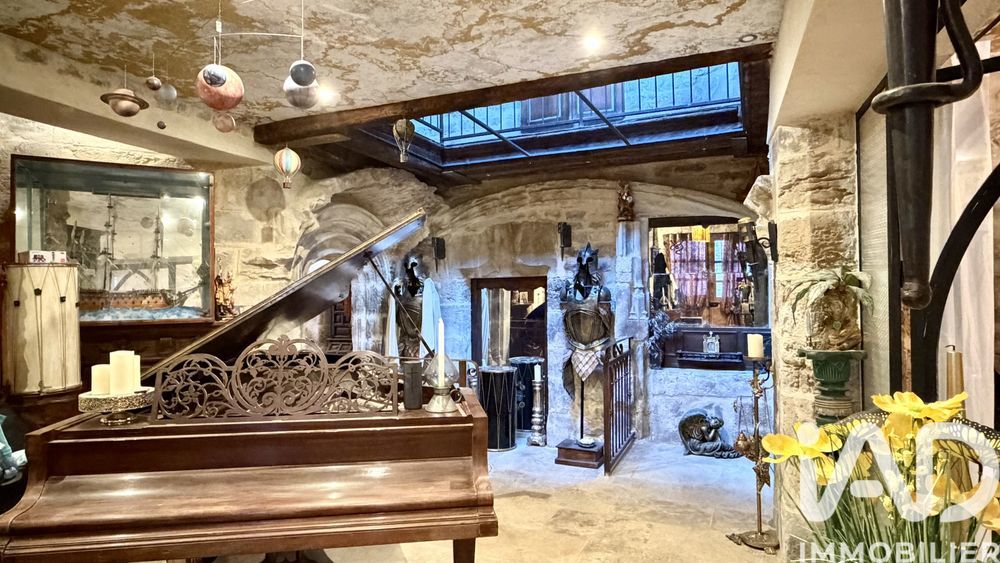 � vendre  Propri�t�/ch�teau Caderousse (84860)