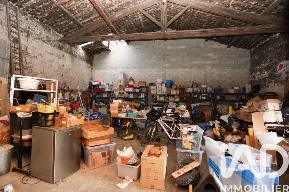 � vendre  Maison L�zignan-Corbi�res (11200)