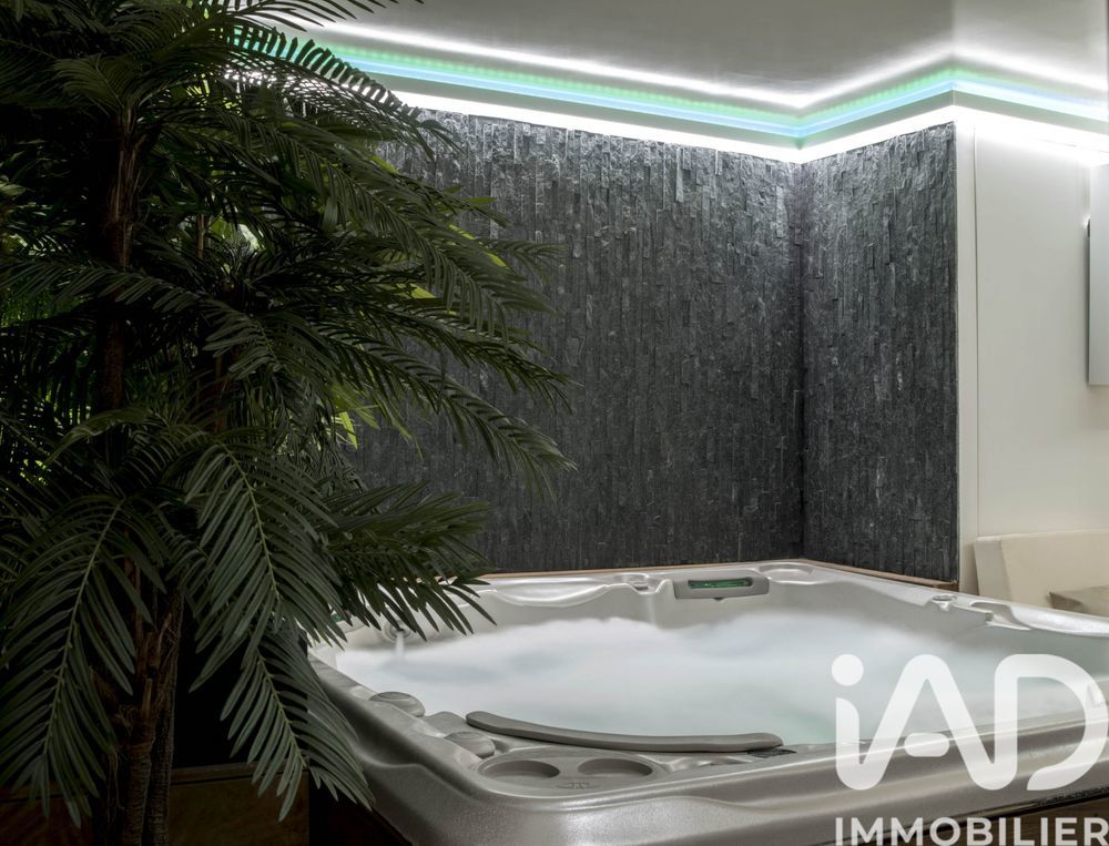 � vendre  Appartement Paris 10