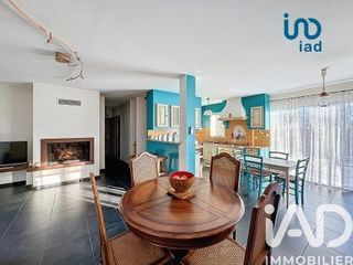  Maison � vendre 10 pi�ces 200 m�