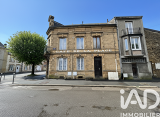  Immeuble � vendre 243 m�