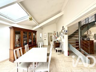  Maison � vendre 9 pi�ces 240 m�