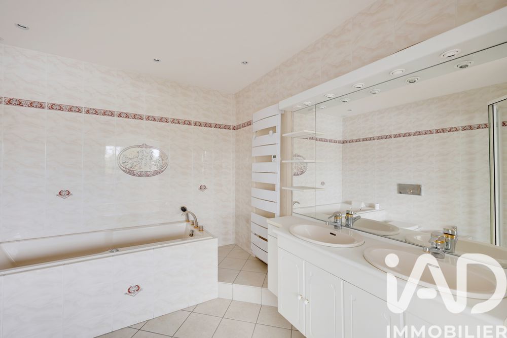 � vendre  Appartement Enghien-les-Bains (95880)