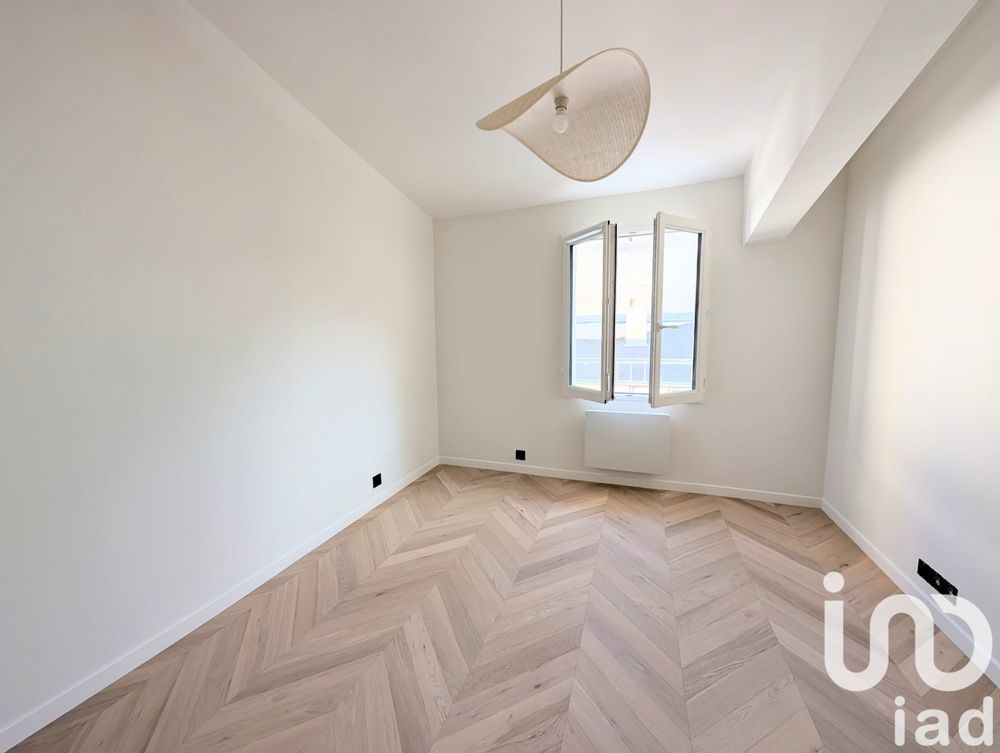 � vendre  Appartement Versailles (78000)