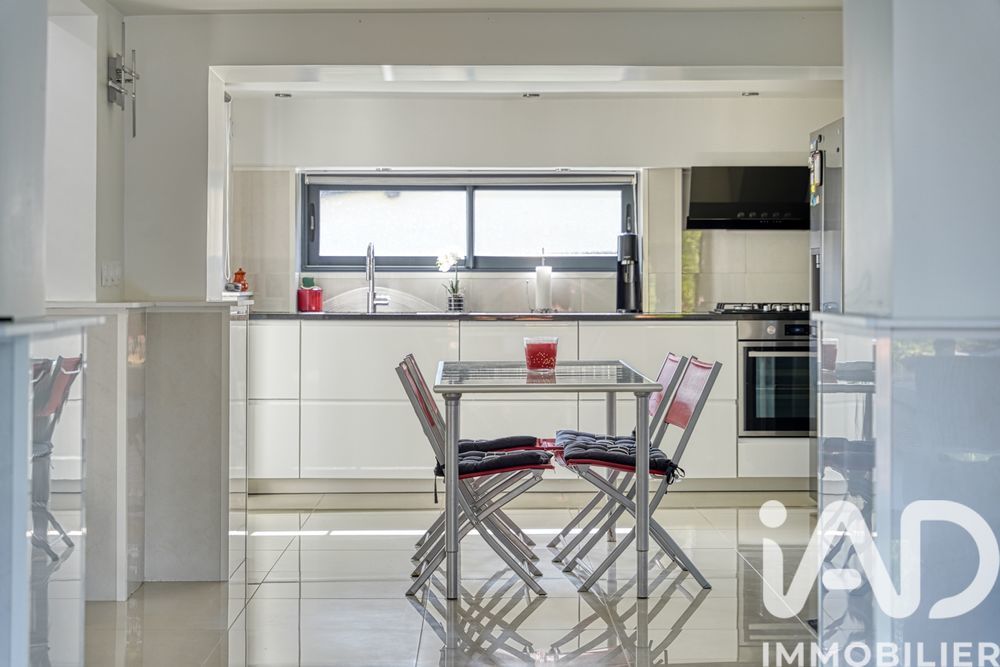 � vendre  Maison Vaux-sur-Seine (78740)