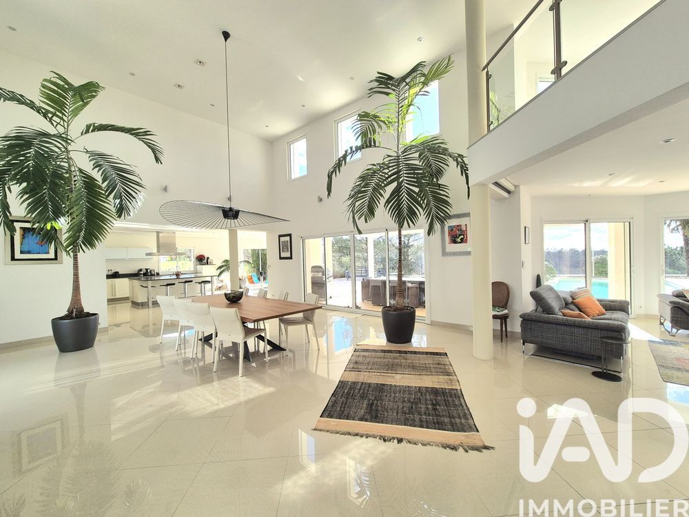 � vendre  Villa Cosnac (19360)