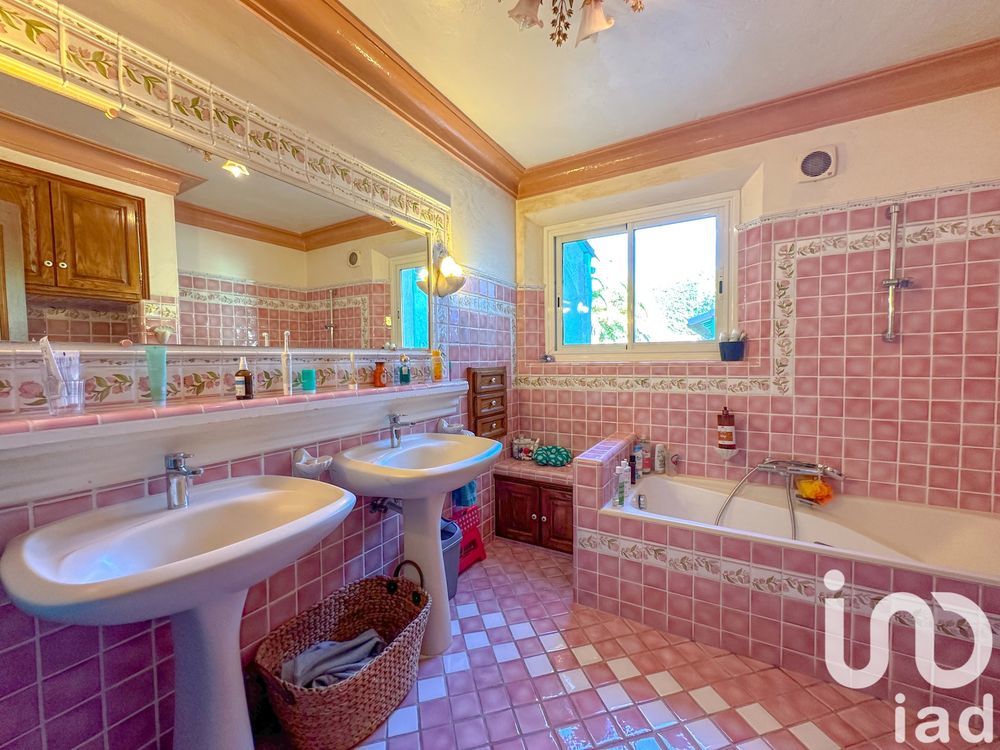 � vendre  Maison Roquebrune-sur-Argens (83520)