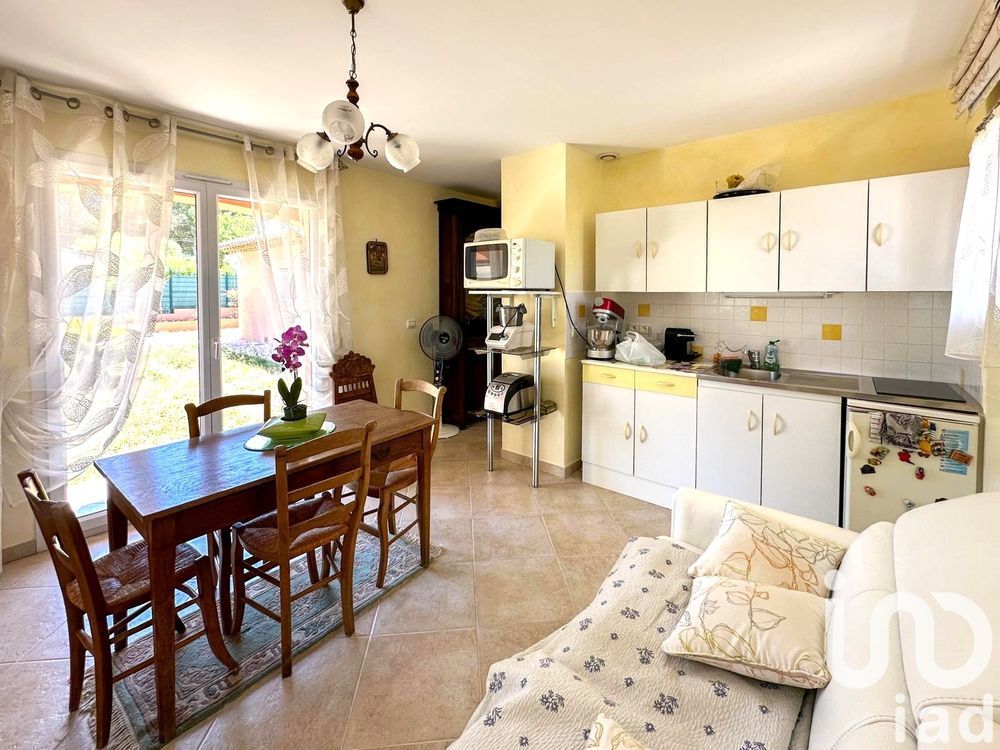 � vendre  Villa Roquebrune-sur-Argens (83520)