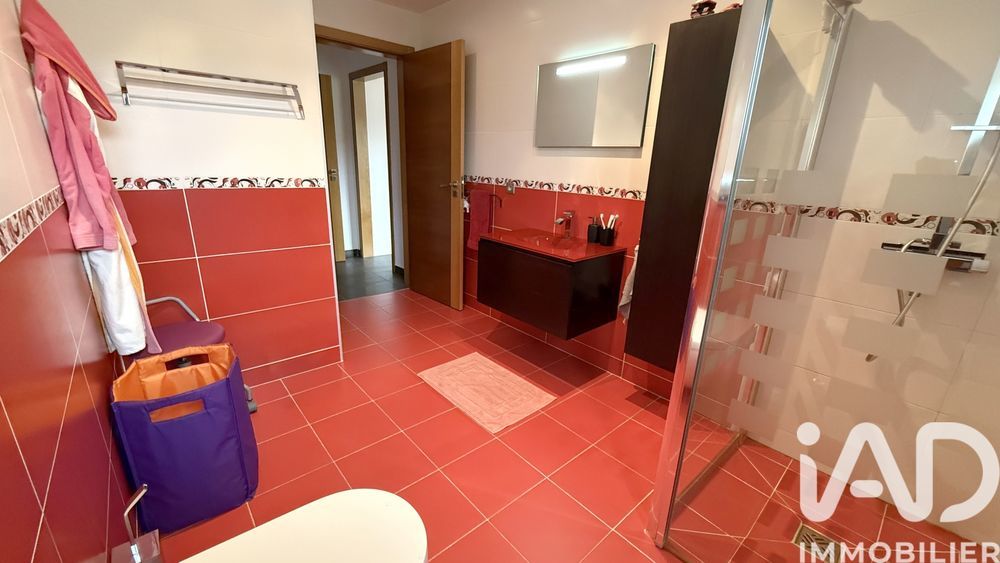 � vendre  Villa Ch�tillon-sur-Marne (51700)