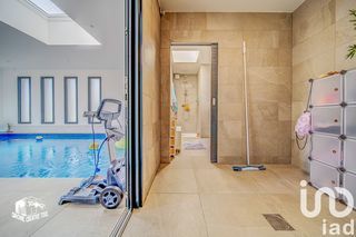  Villa � vendre 8 pi�ces 270 m�