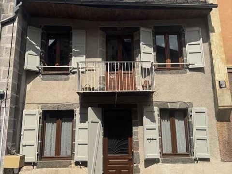   Vente Maison de ville 4 pi�ces Maison - 4 pi�ce(s) - 82 m�