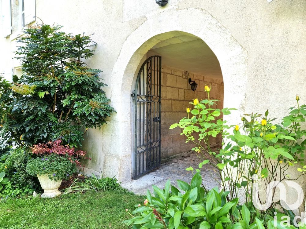 � vendre  Maison Bourg-Charente (16200)