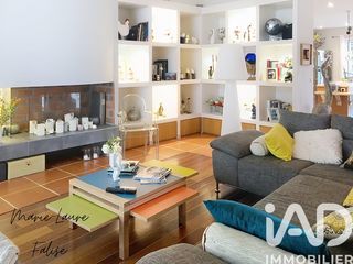  Maison � vendre 8 pi�ces 282 m�