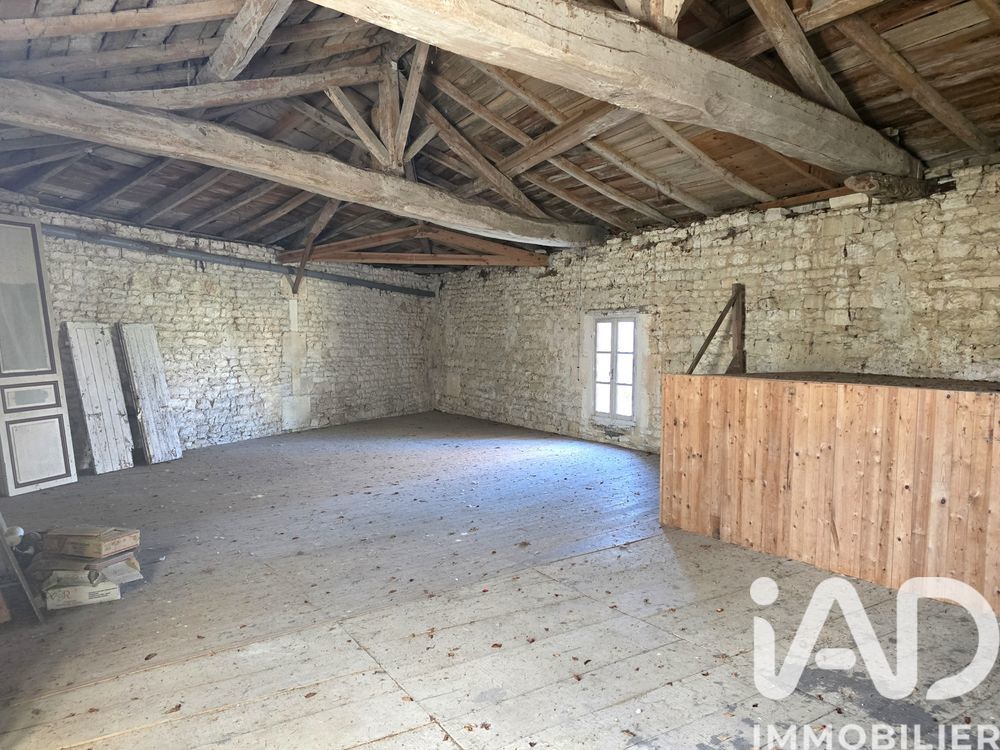 � vendre  Maison Bourg-Charente (16200)