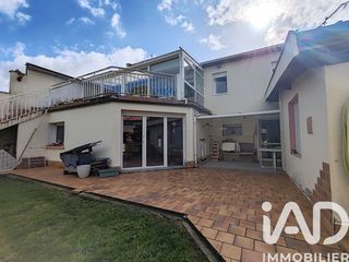  Maison � vendre 7 pi�ces 203 m�