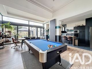  Maison � vendre 10 pi�ces 247 m�