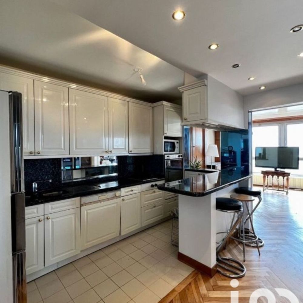 � vendre  Appartement Puteaux (92800)