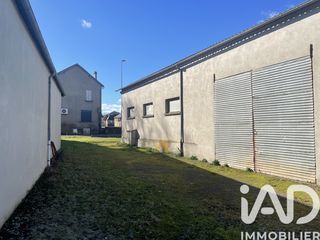  Immeuble � vendre 826 m�