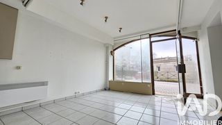  Immeuble � vendre 126 m�