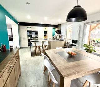  Maison � vendre 5 pi�ces 188 m�