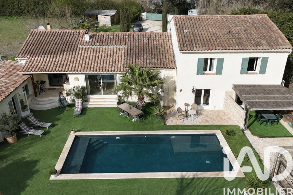 � vendre  Maison Eyragues (13630)