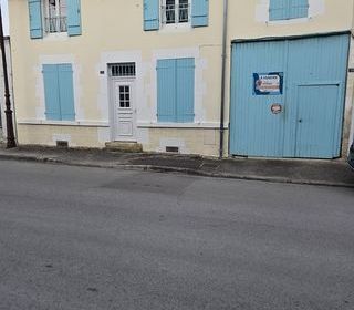  Immeuble � vendre 208 m�