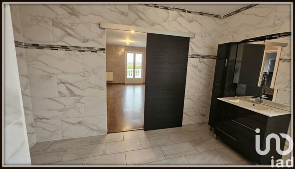 � vendre  Villa Cournon-d'Auvergne (63800)