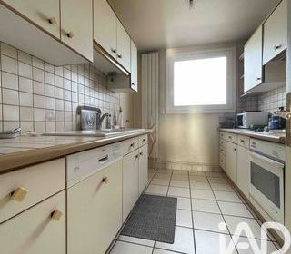  Appartement � vendre 5 pi�ces 90 m�