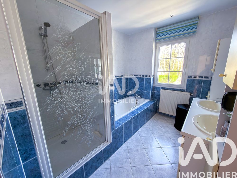 � vendre  Maison Lamorlaye (60260)