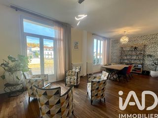  Maison � vendre 9 pi�ces 244 m�