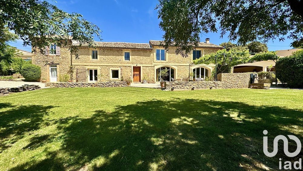 � vendre  Maison Uchaux (84100)