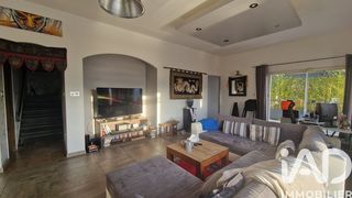  Maison � vendre 9 pi�ces 246 m�