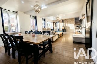  Maison � vendre 9 pi�ces 210 m�