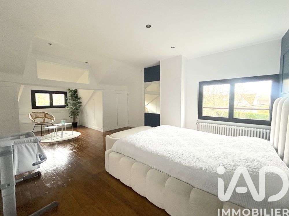 � vendre  Maison Bois-le-Roi (77590)