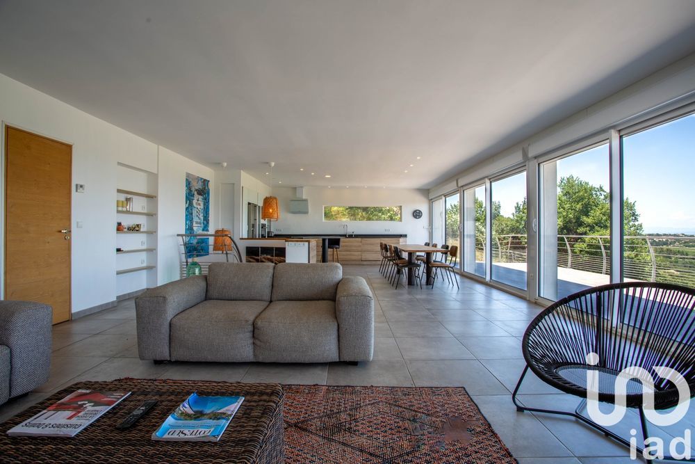 � vendre  Villa Rochefort-du-Gard (30650)